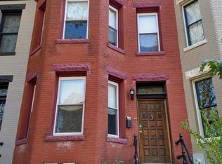 323 E St SE, Washington, DC 20003