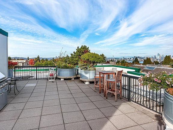 Roof Deck