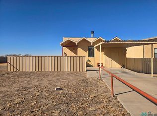 906 S Wyoming Ave, Roswell, NM 88203
