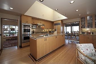 Kitchen :: 95 West Shore Road