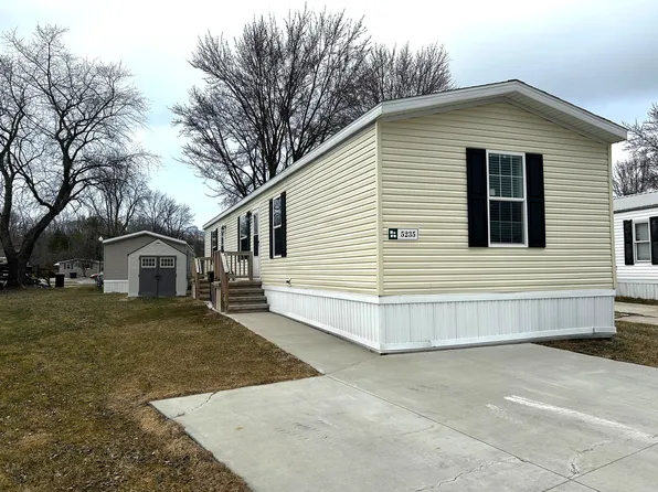 5235 Saddle, Casco, MI 48064