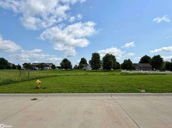 1234 N 18th St, Chariton, IA 50049