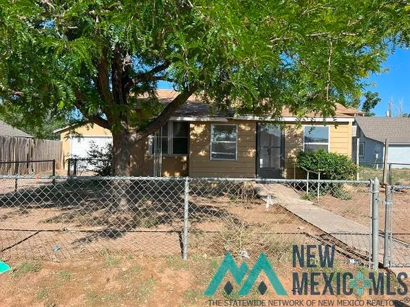 1308 S Avenue E, Portales, NM 88130