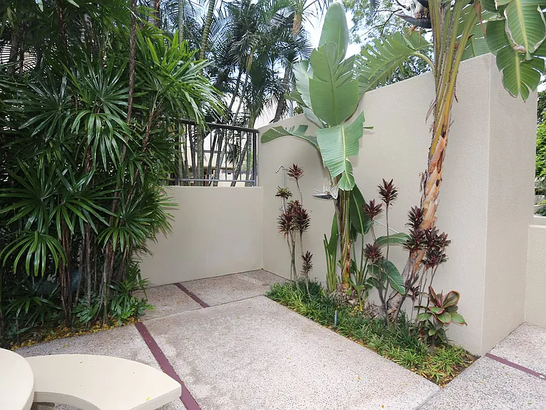 60 N Beretania St #2009 — Photo 10