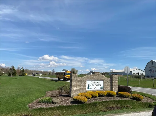 Deer Run Trl, Erie, PA 16509