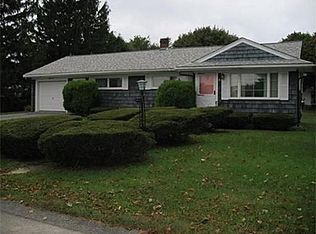 26 Madison Rd, Swansea, MA 02777