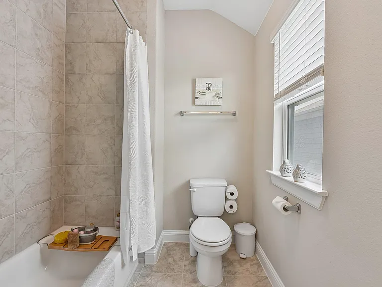 117 Stone Canyon Dr — Photo 28