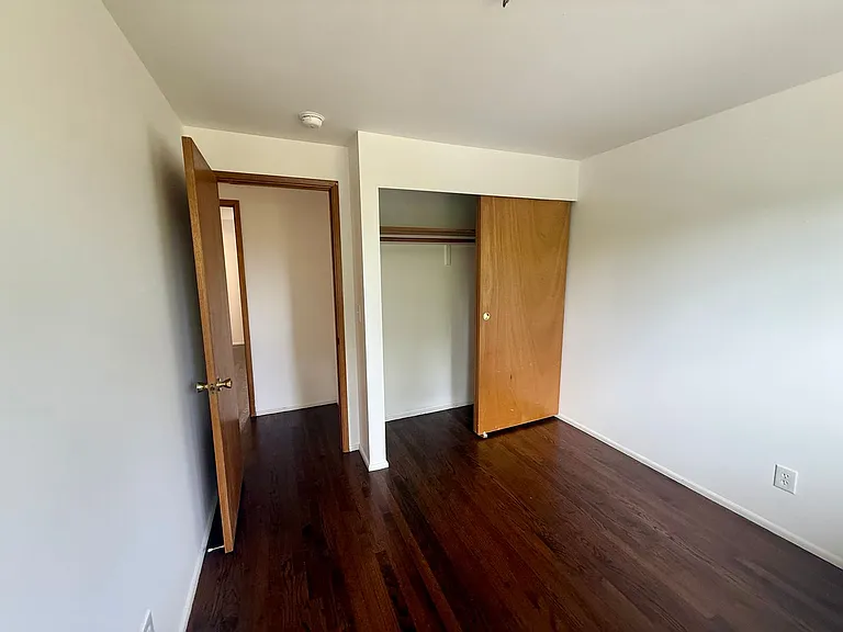 8421 31st Ave SW — Photo 13