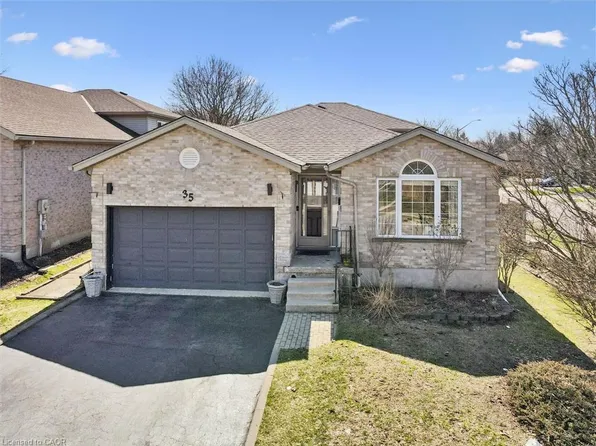 35 Melran Dr, Cambridge, ON N3C 4C1