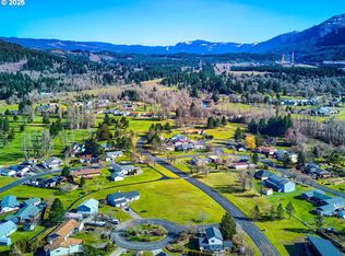 201 Farwest St, North Bonneville, WA 98639