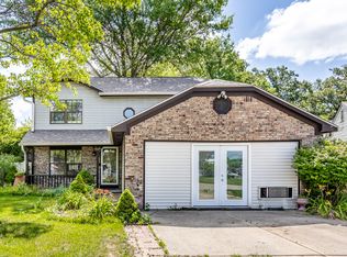 9729 English Oak Dr, Indianapolis, IN 46235