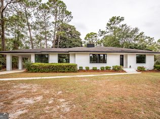 153 Drennon Dr, Jesup, GA 31545