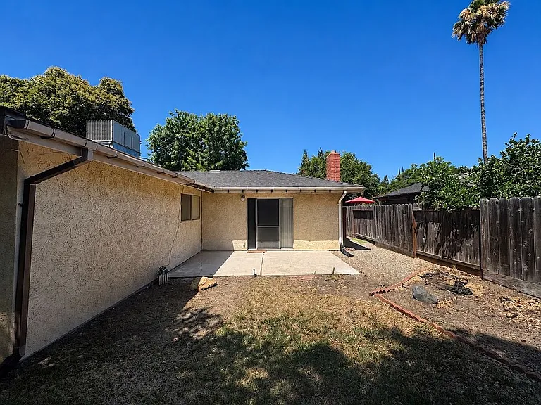 3440 La Jolla Way — Photo 21