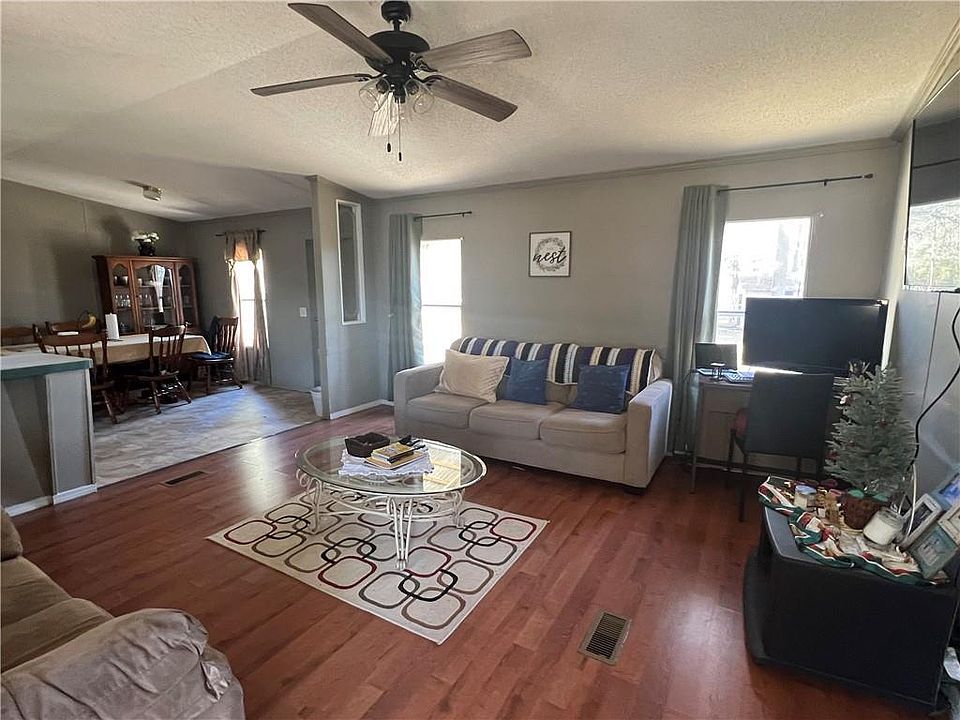 2418 Highway 121, Hineston, LA 71438 Zillow