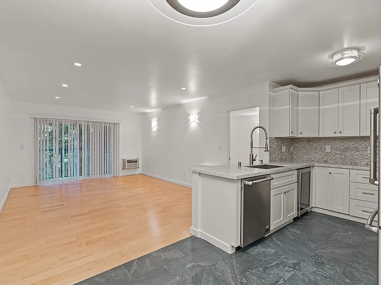 9005 Cynthia St #119 — Photo 10