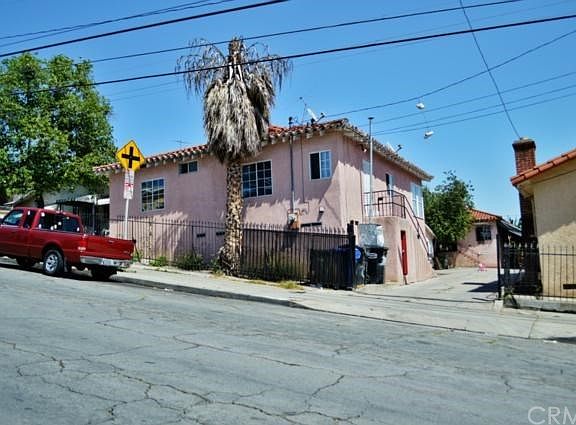 3rd image of 3709 Hammel St