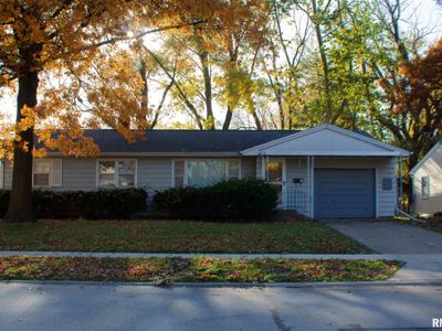 1725 40th Street Ct, Moline, IL, 61265