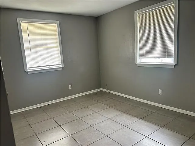 7410 W Laverne St — Photo 9