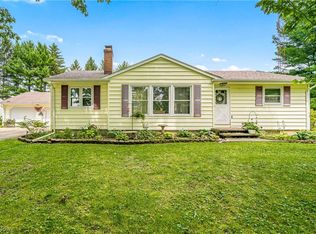 5377 Bushnell Rd, Conneaut, OH 44030