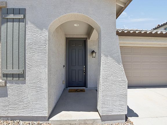 5th image of 1420 W MACAW Drive
