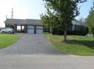 495 Violet St, Horse Cave, KY 42749