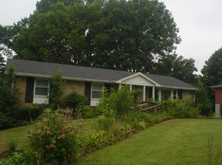 220 Hurst Dr, Old Hickory, TN 37138