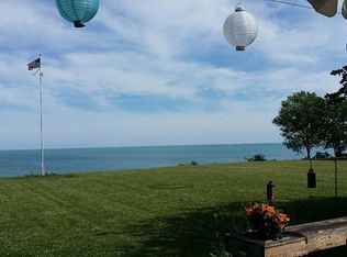 4185 Sheridan Rd, Racine, WI 53403