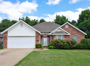 3100 Eaglecrest Cir, Springdale, AR 72762