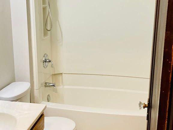 3rd image of 5021 E 110th St #1