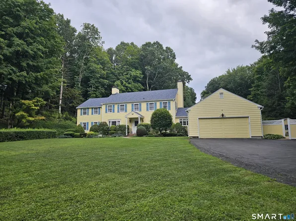 90 Sage Road, Woodbury, CT 06798