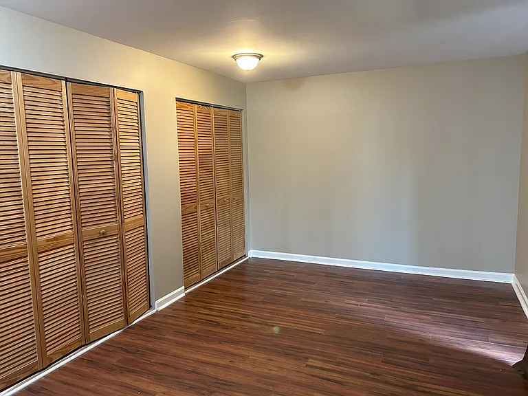 109 Cityview Ave — Photo 8