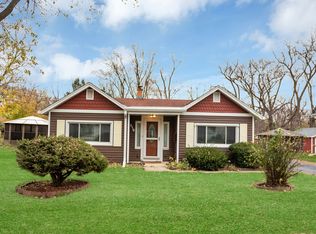 518 S Prairie St, Batavia, IL 60510