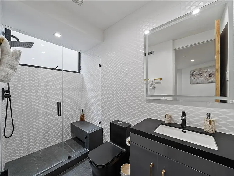 840 California Ave — Photo 67