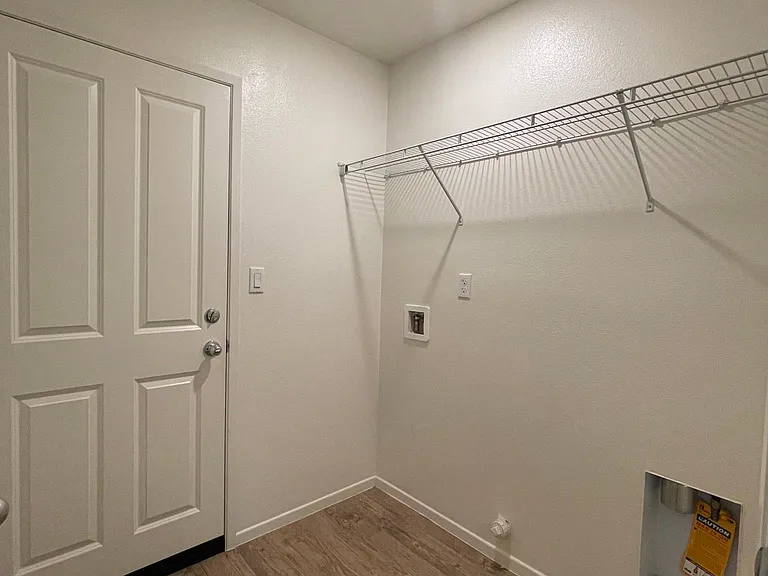 29266 Bronco Ct — Photo 11