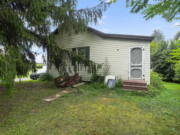 607 Sutton St, Punxsutawney, PA 15767