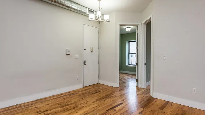 Rented by Nooklyn NYC LLC | media 19