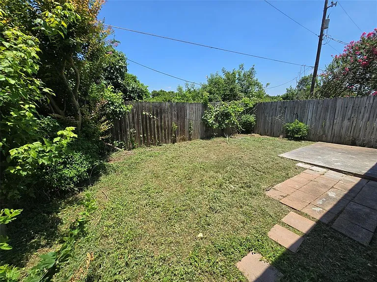 13351 Water Oak Ln #B — Photo 15