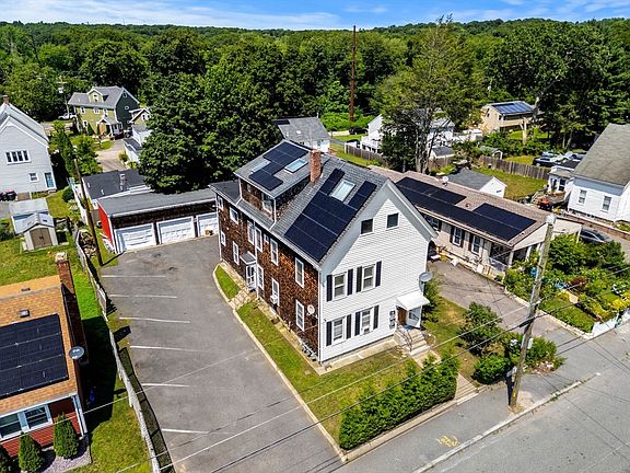3rd image of 34 Provost St