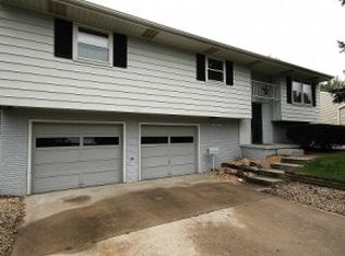 635 S Whitetail Cir, Mt Zion, IL 62549