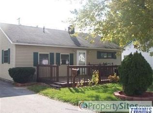 17 E Sunnydale Dr, Huntington, IN 46750