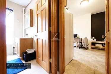 Rented by ZealEstate Group Inc