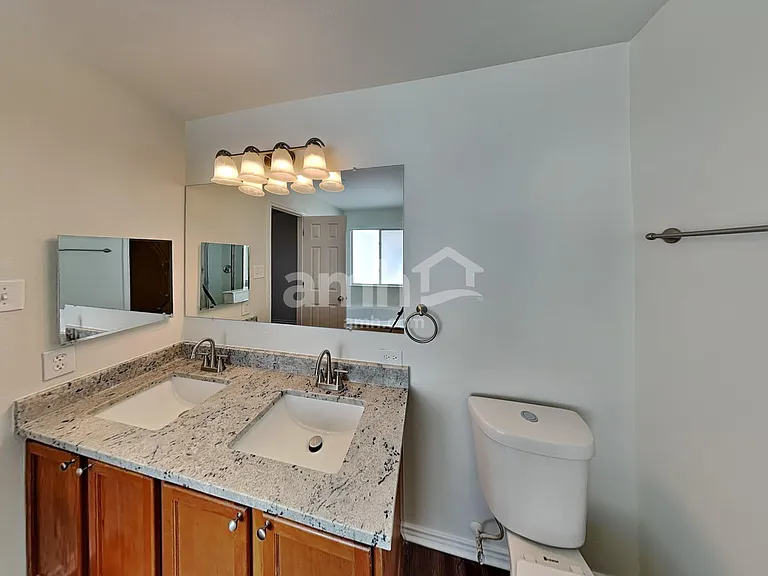 7919 Oak Pointe — Photo 13