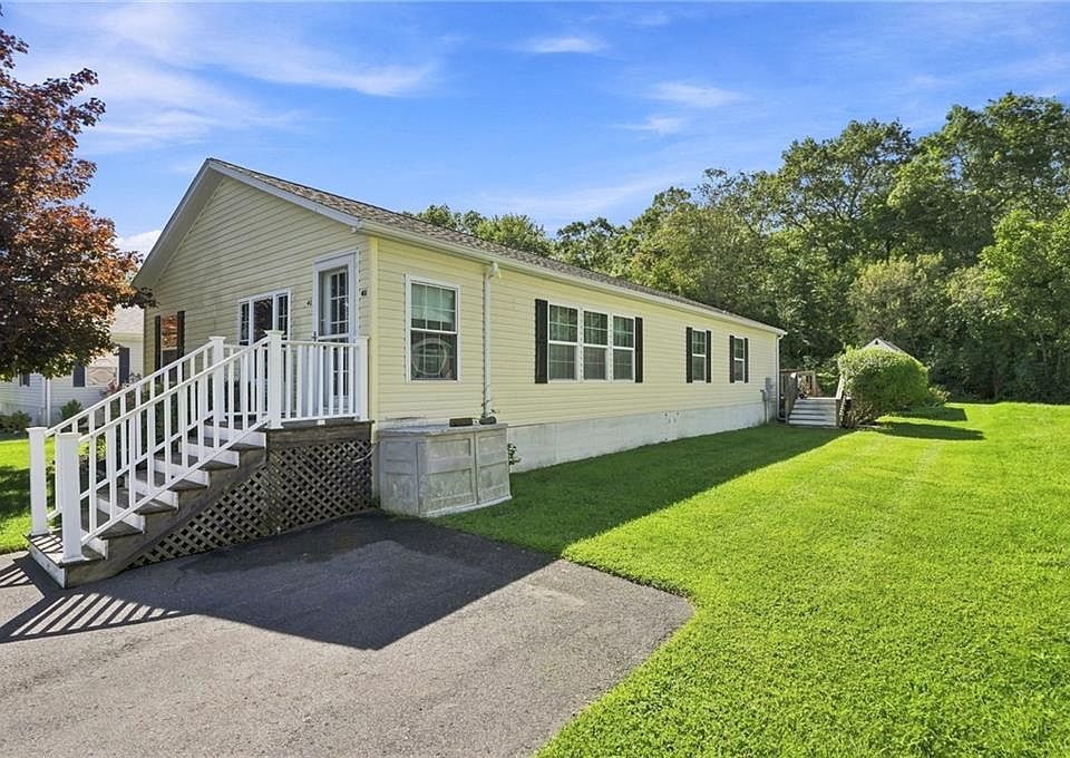 1st image of 40 Blackbird Ct