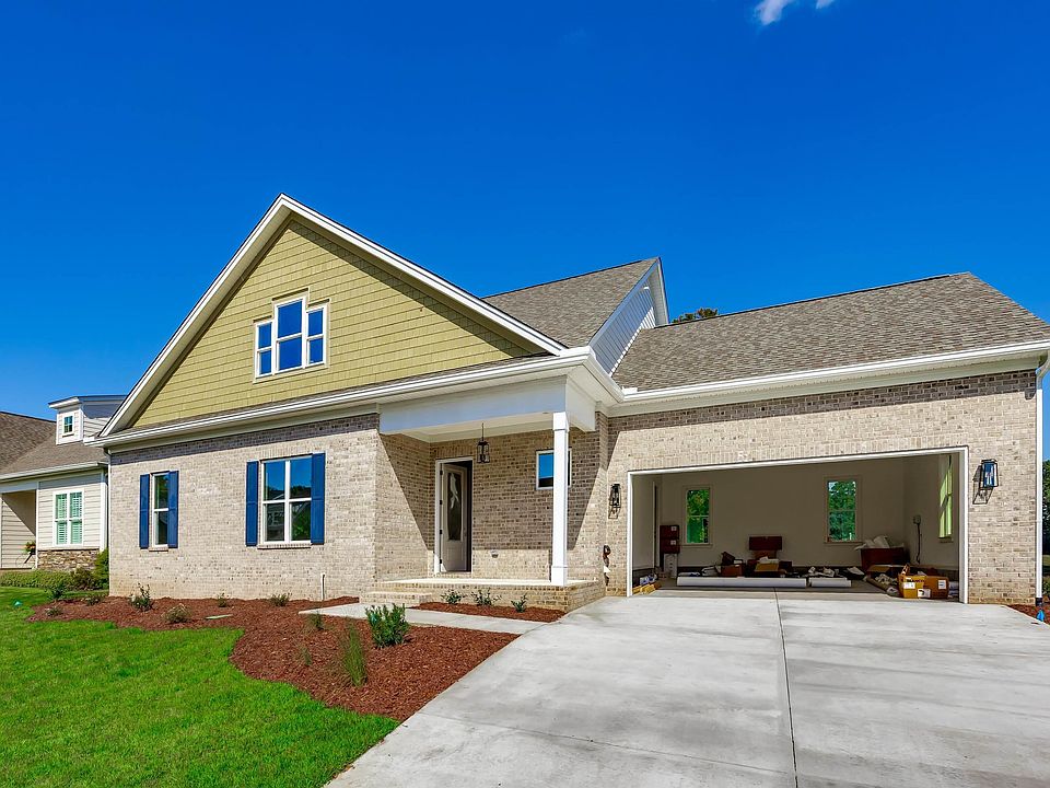 1st image of 319 Golden Glow Ln