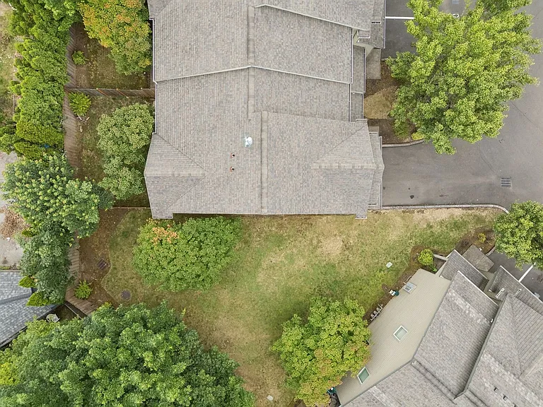 Roberts Court Townhomes — Photo 51