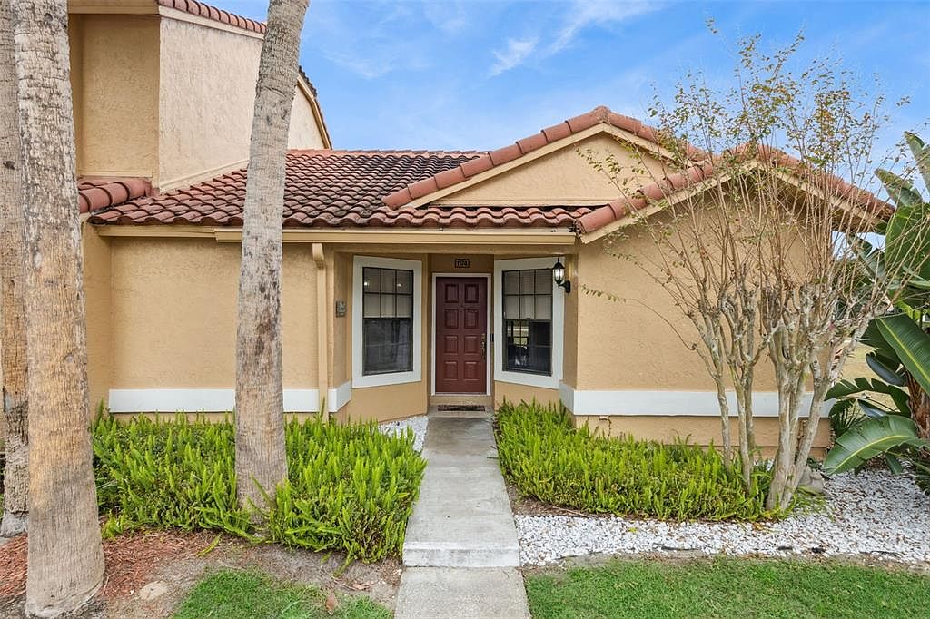 1174 N Fairway Dr #1174