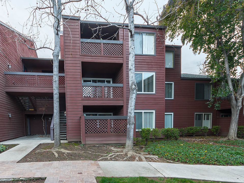 1st image of 896 Catkin Ct