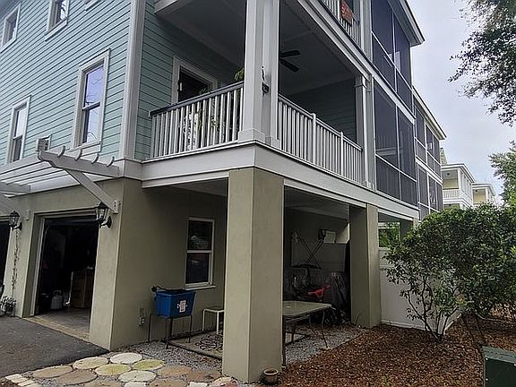 2nd image of 104 Howard Mary Dr #B