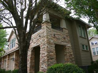 30 Stone Creek Pl, Spring, TX 77382