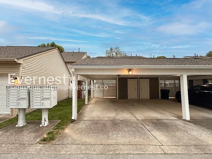 8311 Saint Danasus Dr — Photo 22